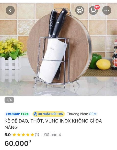 Kệ nhỏ, mỏng manh, giao chưa đúng hình mẫu!