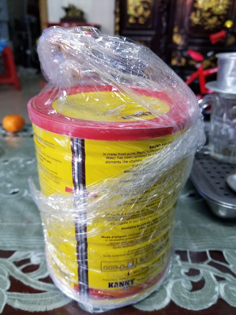 đóng hàng k có tâm. sữa chưa uống nên k bít thế nào