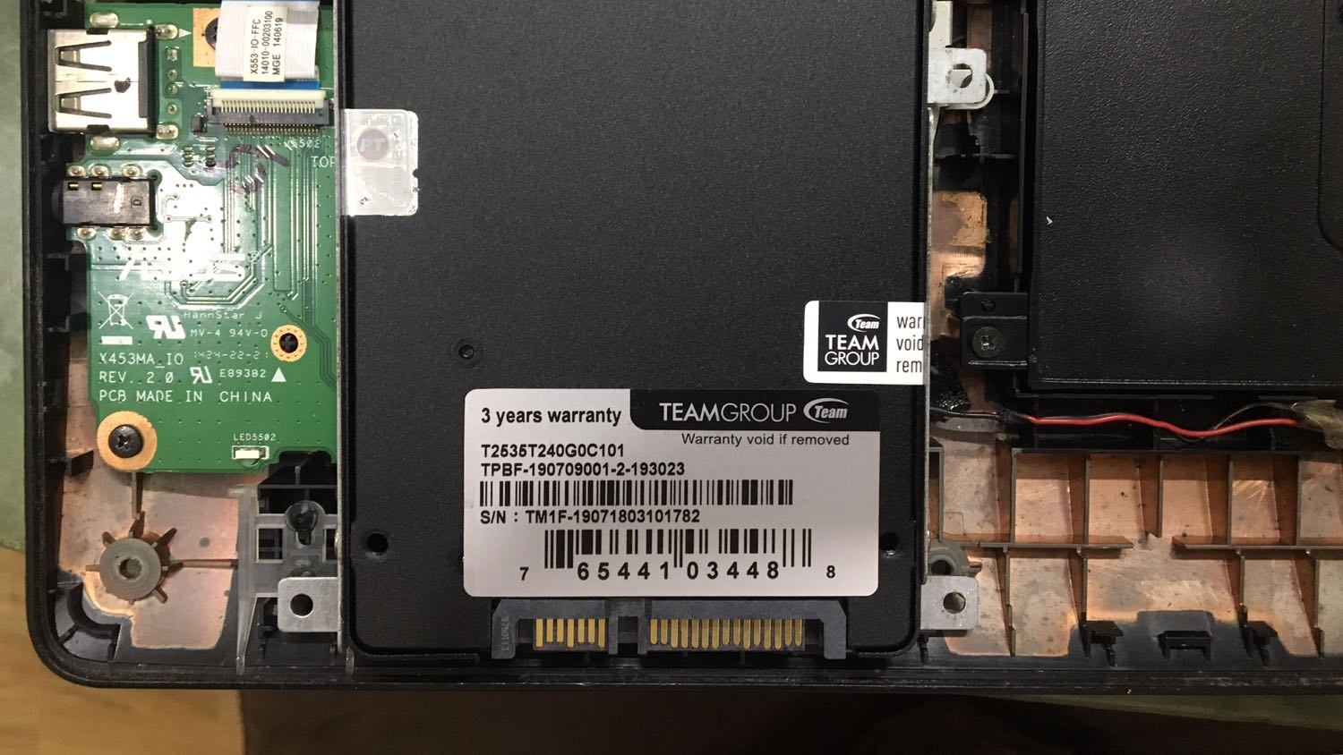 Nâng cấp con laptop cùi bắp cũng ổn trong tầm giá này... Nâng cấp con laptop cùi bắp cũng ổn trong tầm giá này...