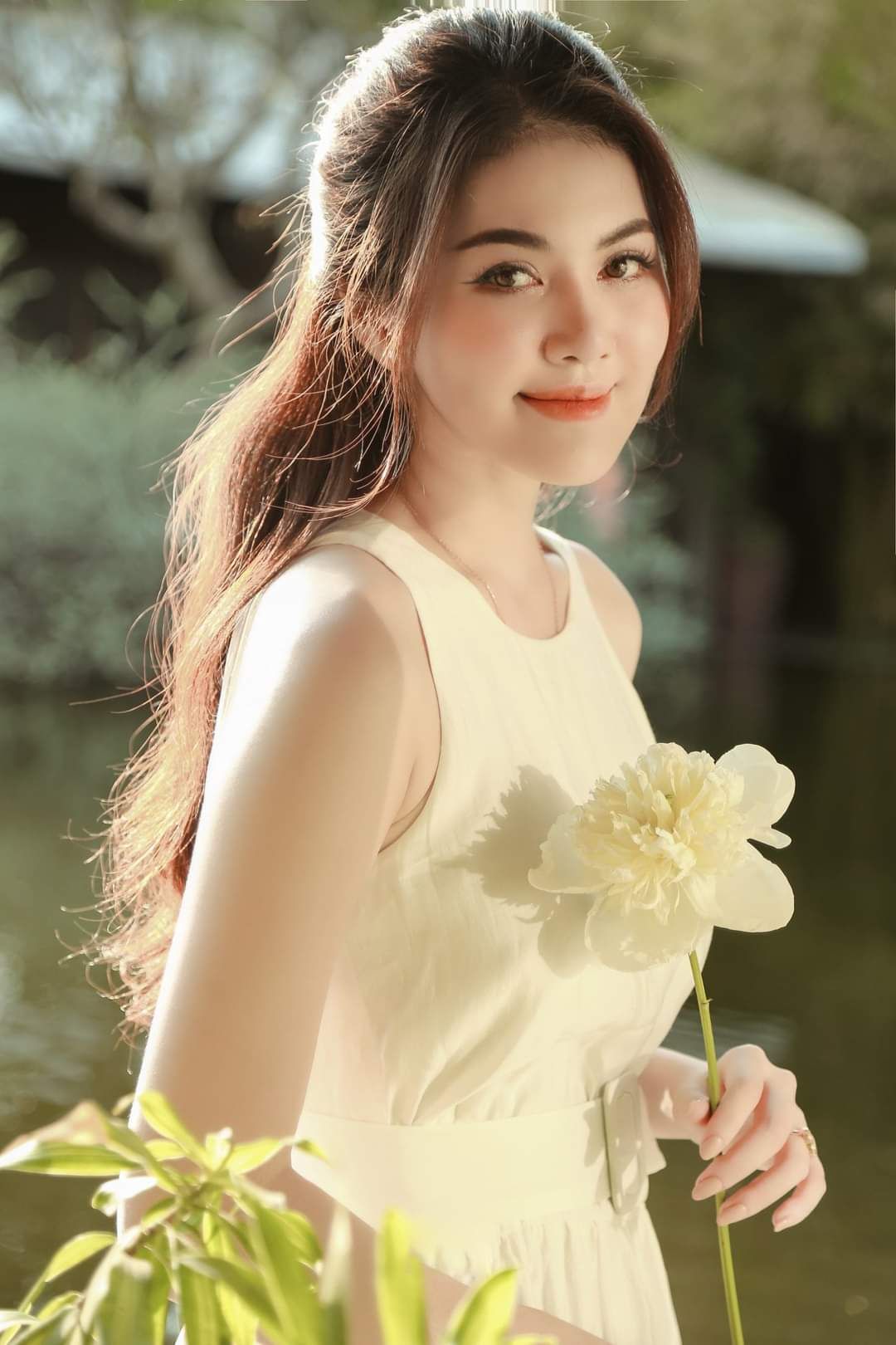 Thiết kế đẹp mắt. kẹp phù hợp kẹp nữa đầu nha. Kẹp giữ tóc chắc chắn. kẹp đi chơi hay ở nhà đều phù hợp! ⭐⭐⭐⭐⭐