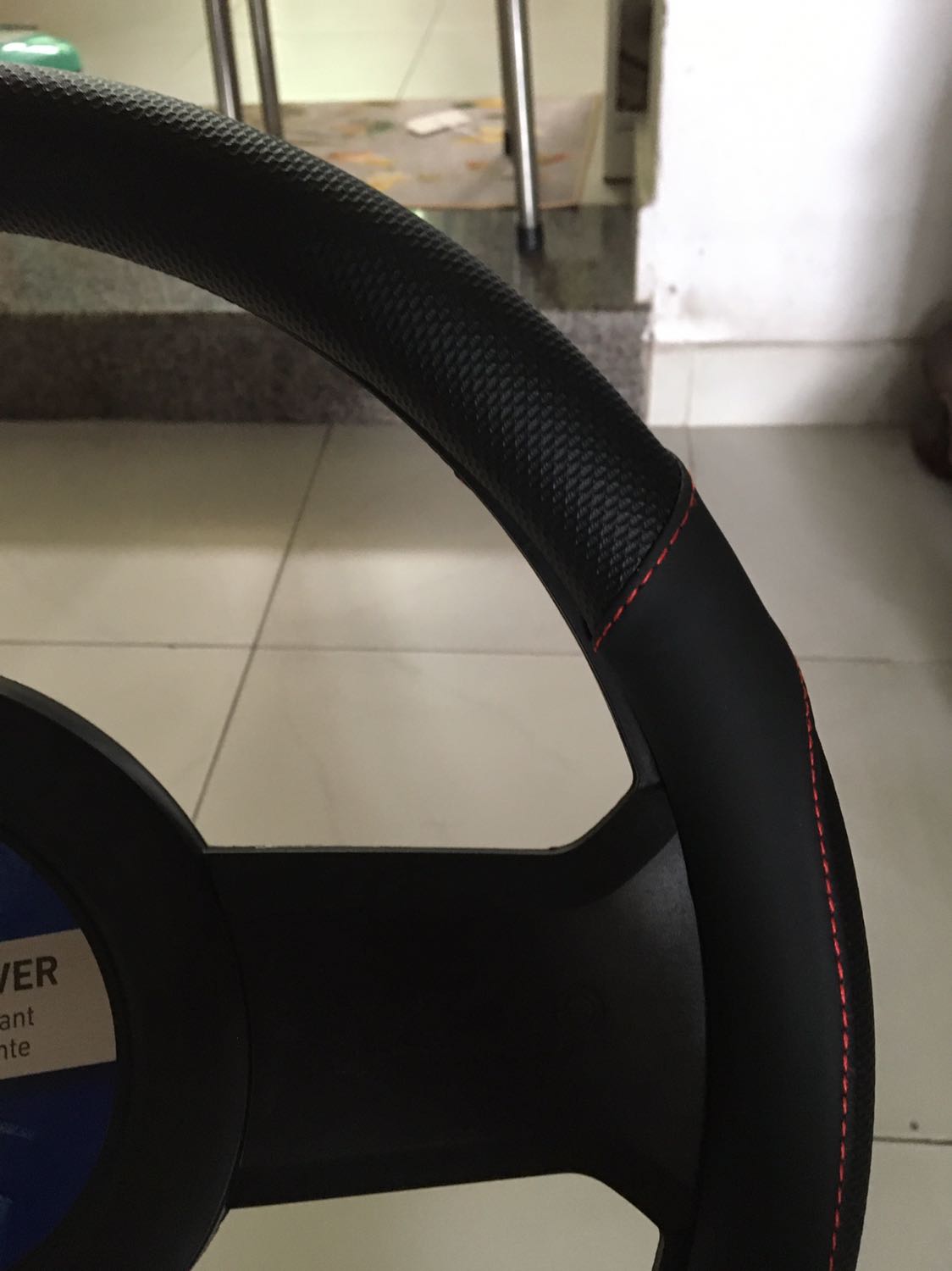 Sản phẩm chính hãng, chất lượng. Có tem chống hàng giả. Chất liệu rất tốt không bị tuột