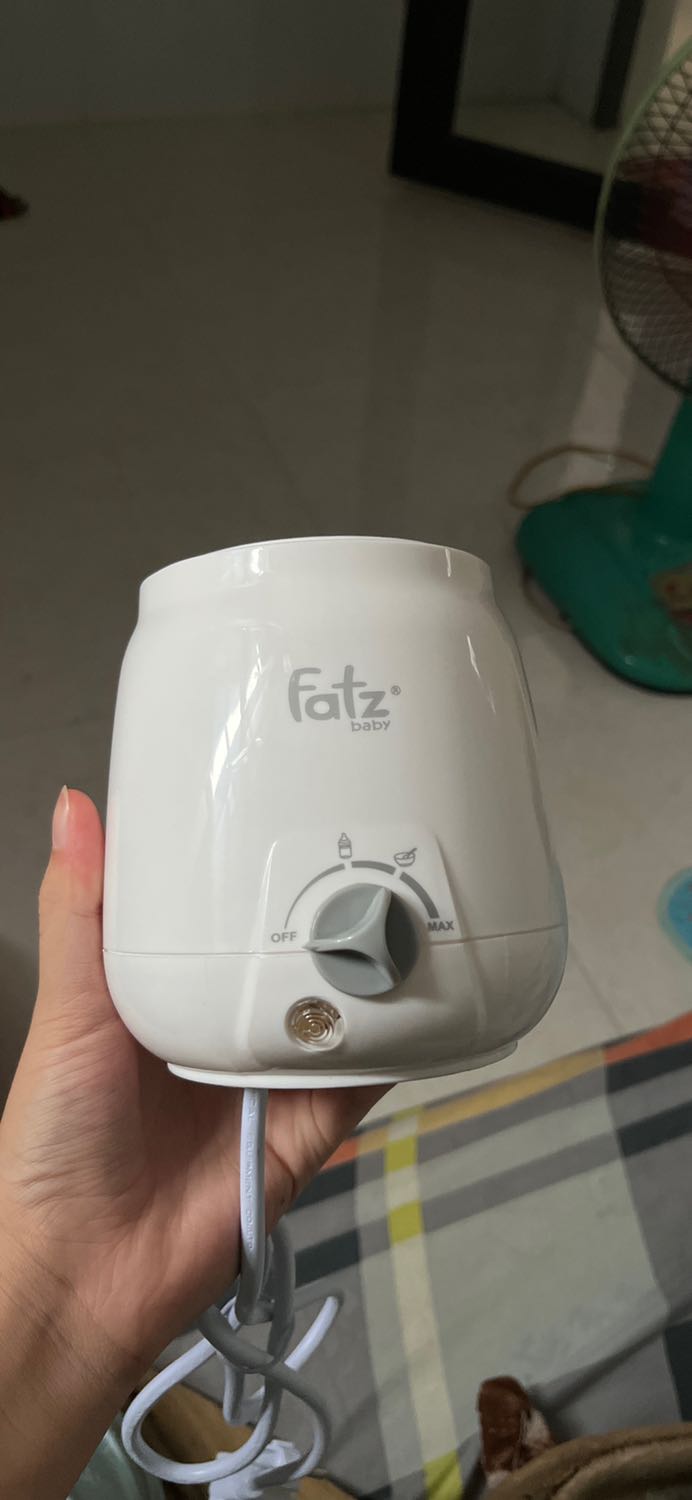 Máy như hình , sản phẩm chất lượng , mũ cứng , màu đẹp , giao hàng nhanh , giá ổn