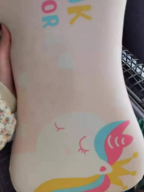 Shop giao siêu nhanh .Vải mịn ,gối êm  màu hồng siêu cute đẹp lắm luôn ý mua lần đầu mà ưng dã man