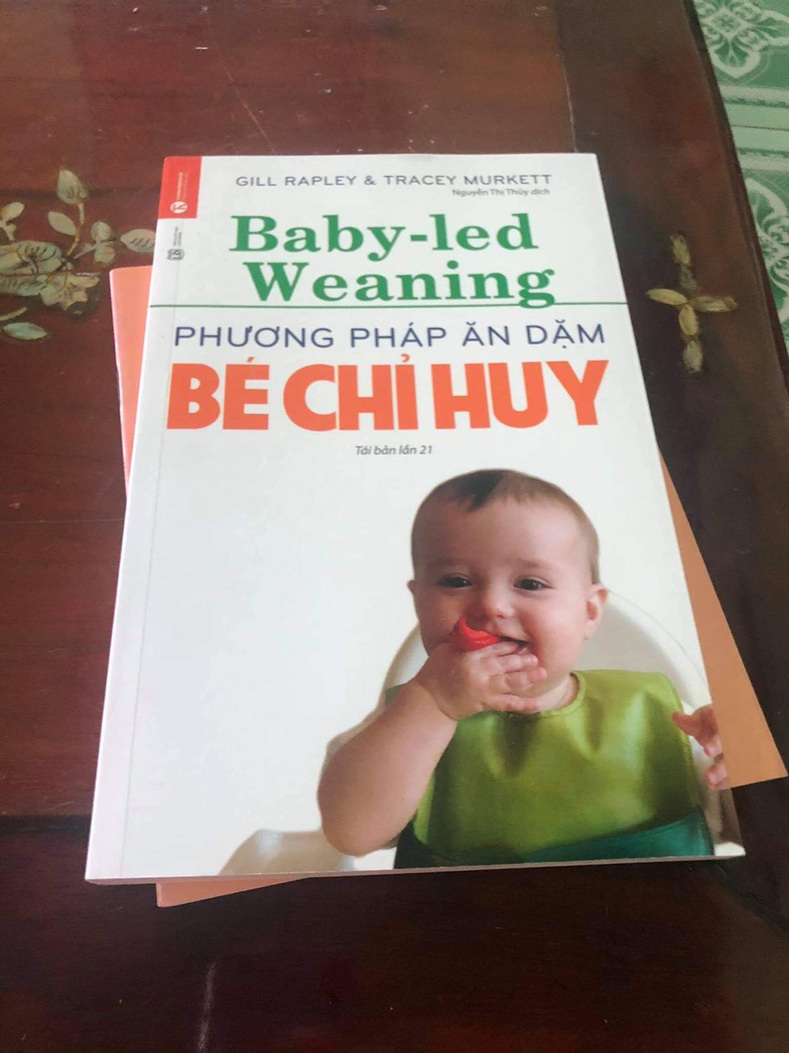 Được tặng thêm cực kỳ cute nha mn
Giao hàng nhanh
Sách chất lượng nha