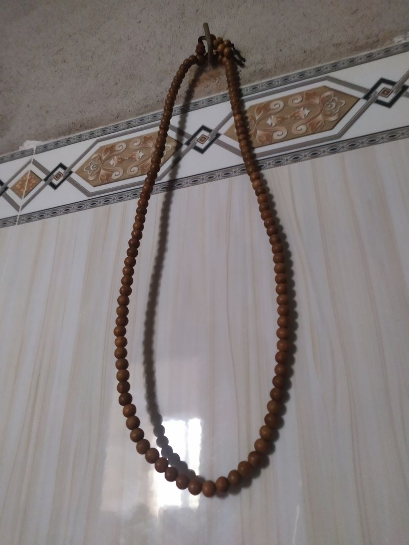 sản phẩm ok nhưng có vài hạt không dk hoàn mỹ