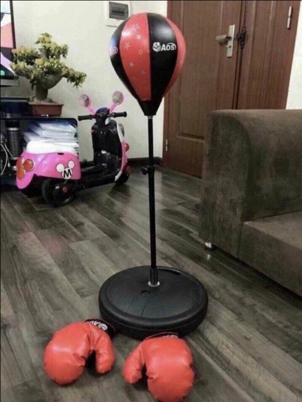 Shop tử tế nhất tôi gặp. Hỗ trợ và trả lời khách nhanh chóng. M cho cát vào đế nên con 6t 30kg đấm thoải mái. Cám ơn shop! Shop tử tế nhất tôi gặp. Hỗ trợ và trả lời khách nhanh chóng. M cho cát vào đế nên con 6t 30kg đấm thoải mái. Cám ơn shop!