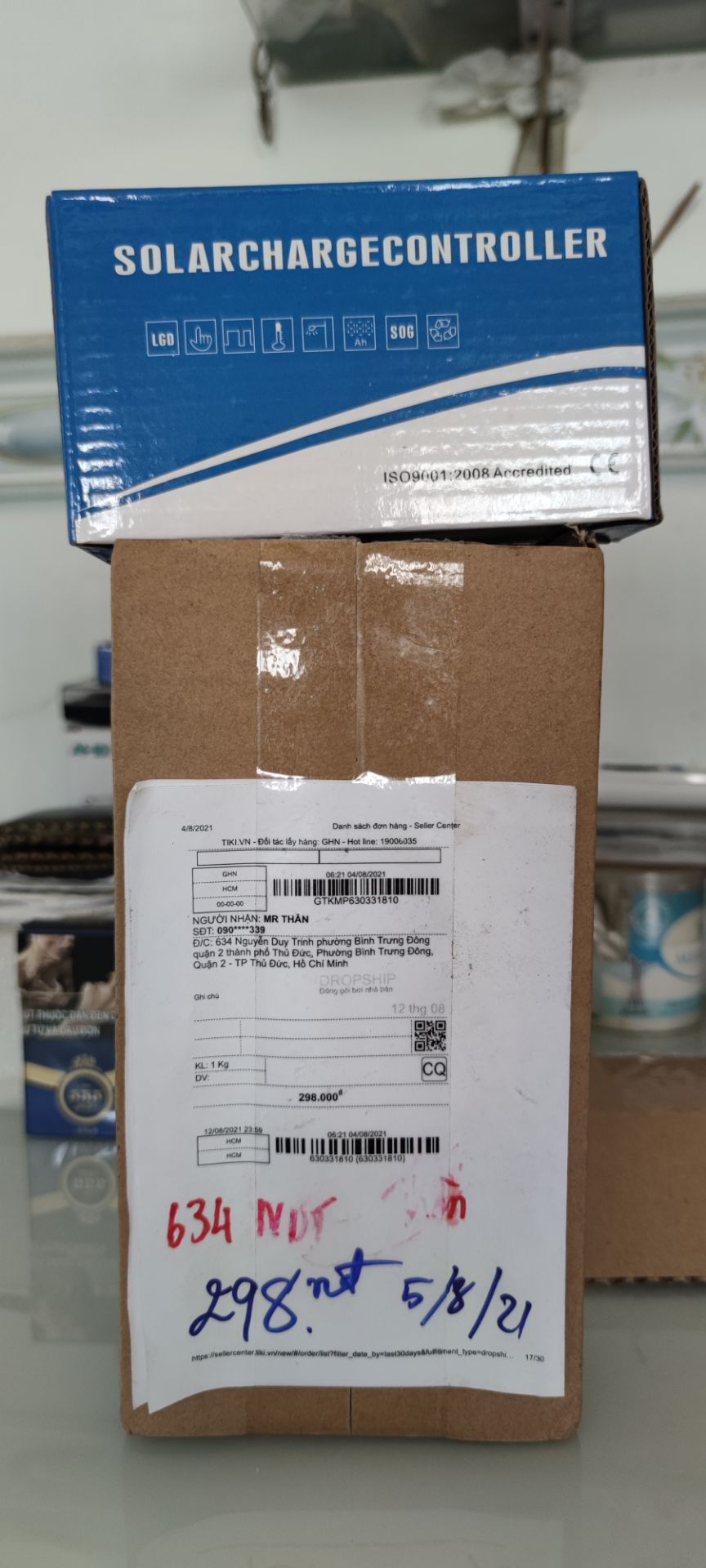 mình nhận hàng ngày mùng 5/8 nhưng nay mình mới khui hàng vì chờ tấm pin về mà giờ mệt á. đơn hàng của mình là 2 sản phẩm mà sao giao cho mình bây giờ khui ra có 1 sản phẩm shop ơi