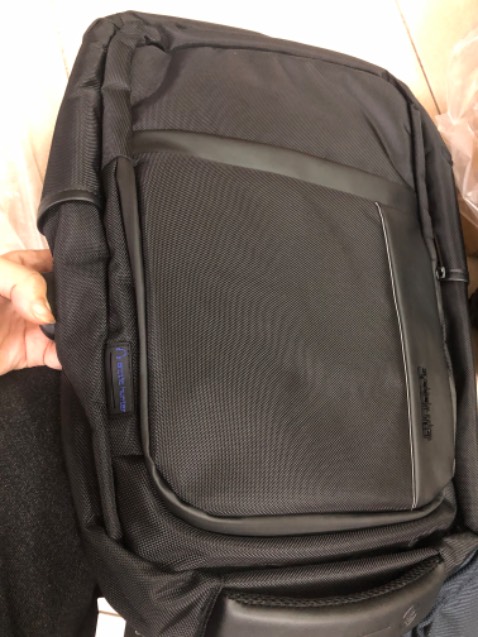 Lâu lắm rồi không mua ở Tiki. Giờ mua 3 cái của shop cho con đi học rất ưng ý. Ở ngoài đẹp hơn trong ảnh nha mọi người