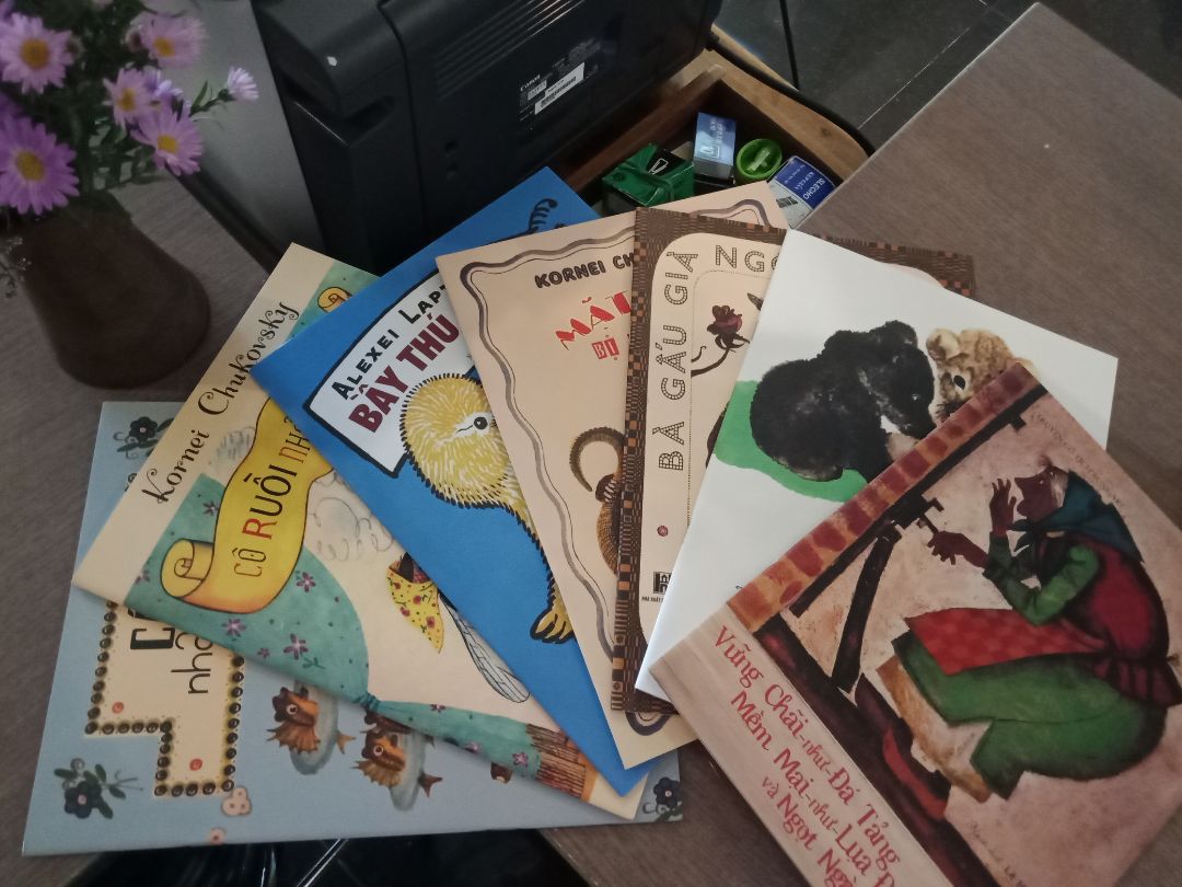 Truyện hình ảnh đẹp, giao hàng nhanh, đóng gói cẩn thận.