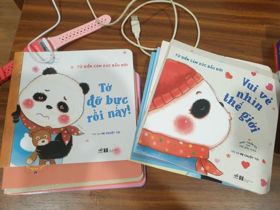 giao hàng nhanh, đóng gói cẩn thận, sách đẹp!