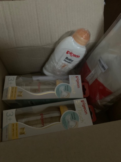 Giao hàng nhanh, đóng gói cẩn thận, sản phẩm nguyên vẹn, bình đẹp núm *** mềm, sale giá tốt, có quà tặng kèm