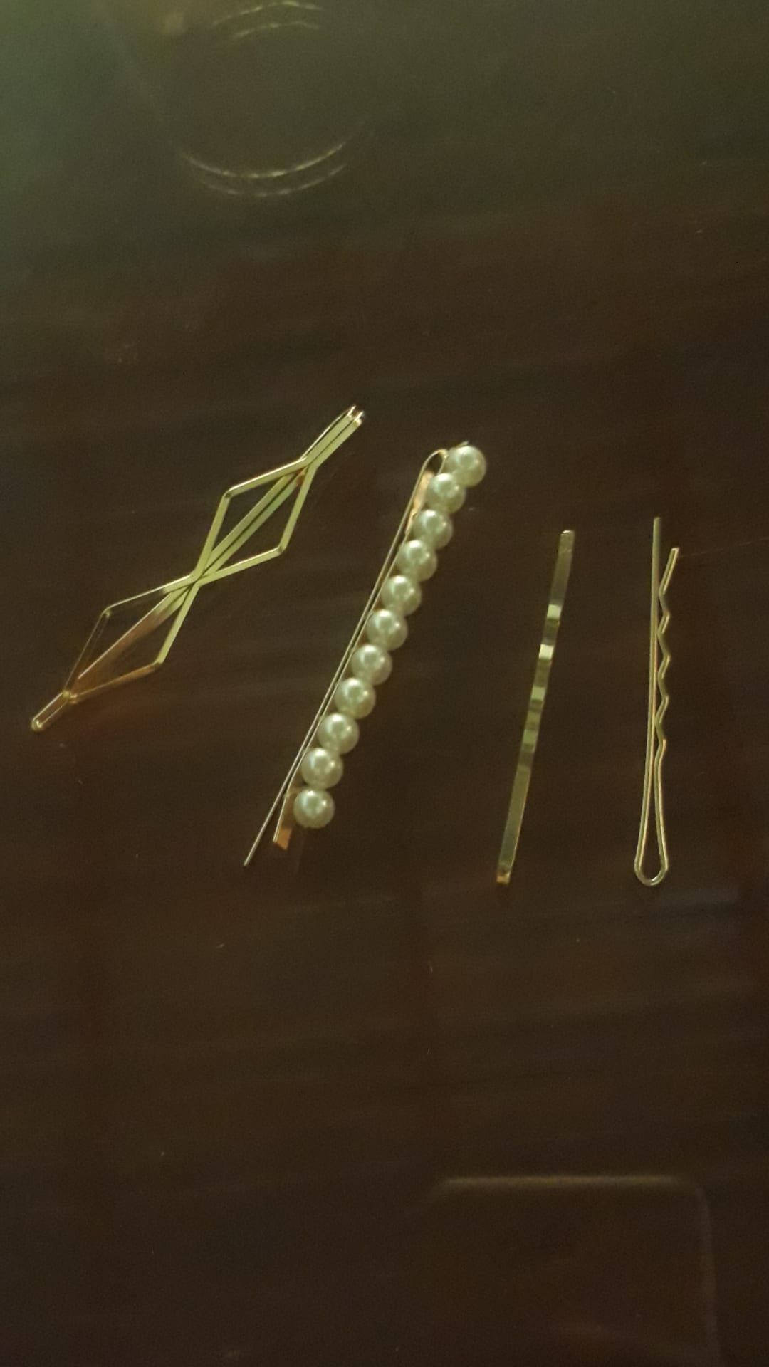 kẹp đẹp lắm nhaa mọi người, nên mua, nhưng mà shippe khó chịu với mình quá 🙄 kẹp đẹp lắm nhaa mọi người, nên mua, nhưng mà shippe khó chịu với mình quá 🙄