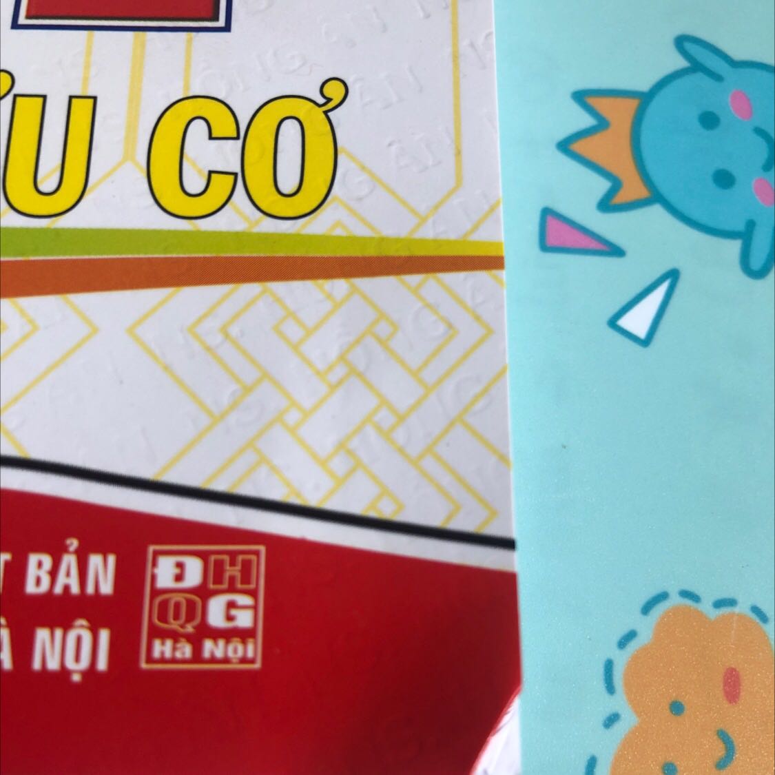 Tuy có vài chỗ hơi lỗi nhưng vẫn rất ok. Đóng gói khá kỹ, giao hàng khá nhanh