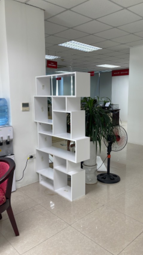 Đồ dùng chắc chắn, nhưng đánh số thứ tự miếng ghép bị sai mấy mảnh. Dẫn đến lắp ghép mất thời gian.