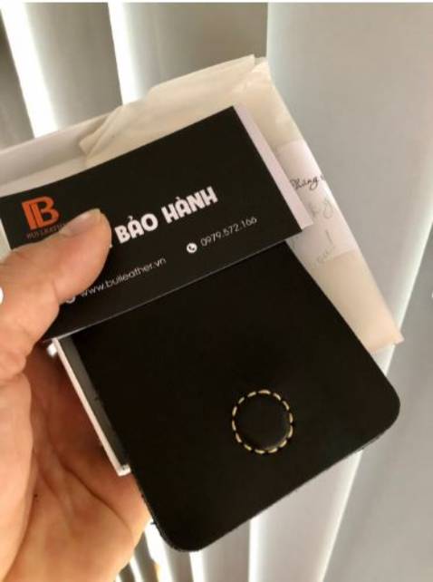 Hàng đẹp lắm shop ơi đường chỉ đều da đẹp chưa vao giờ hài lòng như lần mua này😊😊😊😊