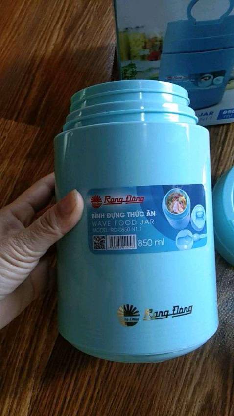 Bình đúng Chuân rang đong hàng chát lương nên mua mình chưa tét thử giữ nhiet dduoc bao lâu  nhưng bình đep lam mình rát thích