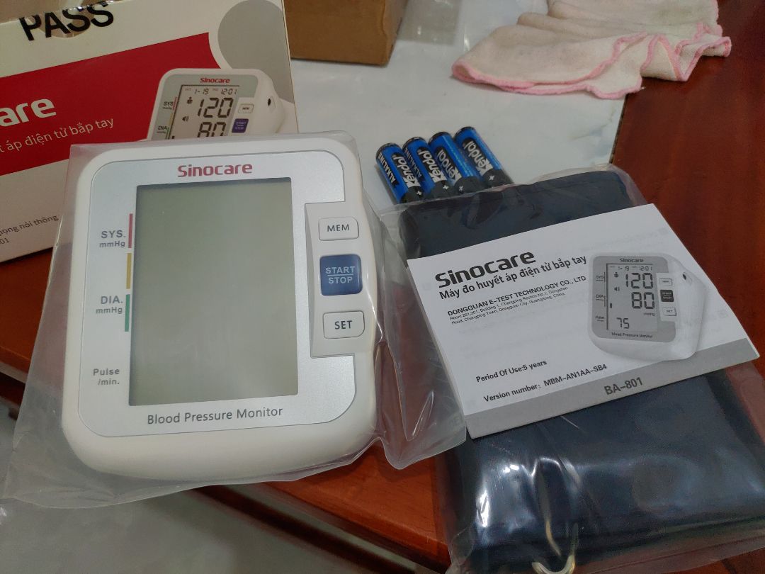 Đi công tác, quên mang máy theo,tính mua để dùng tạm .Không ngờ nhận được máy quá đạt yêu cầu, chế tạo tinh sảo ,chắc chắn ,đầy đủ chức năng, có tiếng Việt, bảo hành dài hạn, mà giá lại quá rẻ . xứng đáng 6 sao luôn.