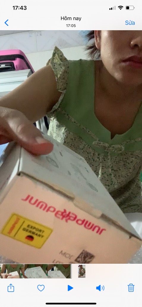 Hộp sp seal đã bong ra từ trước mình có nt để shop check lại. Shop hổ trợ đổi hàng và hoàn tiền rất nhiệt tình. Đã mua sp của shop lần 2 nói chung khá ok Hộp sp seal đã bong ra từ trước mình có nt để shop check lại. Shop hổ trợ đổi hàng và hoàn tiền rất nhiệt tình. Đã mua sp của shop lần 2 nói chung khá ok