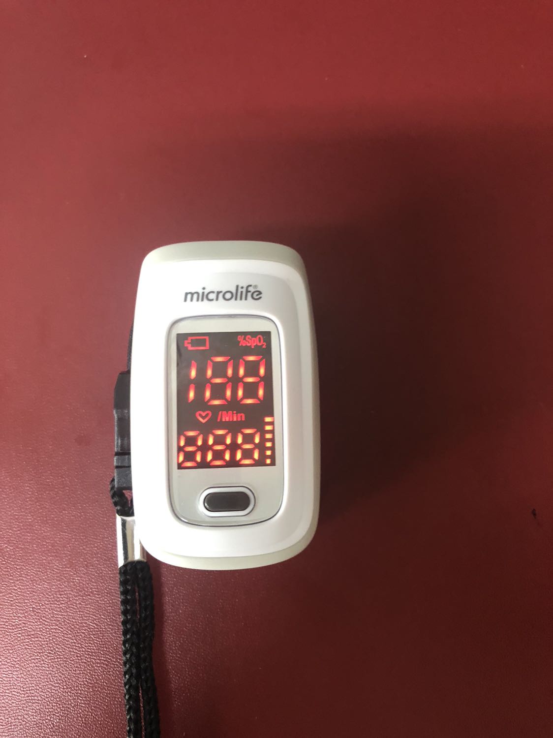 Giao hàng đúng hẹn.
Đóng gói rất cẩn thận.
Dễ sử dụng, so sánh với thiết bị khác đều ra kết quả giống nhau. 
Đã sử dụng được gần 2 tuần, xứng đáng với giá bỏ ra.
Cám ơn shop