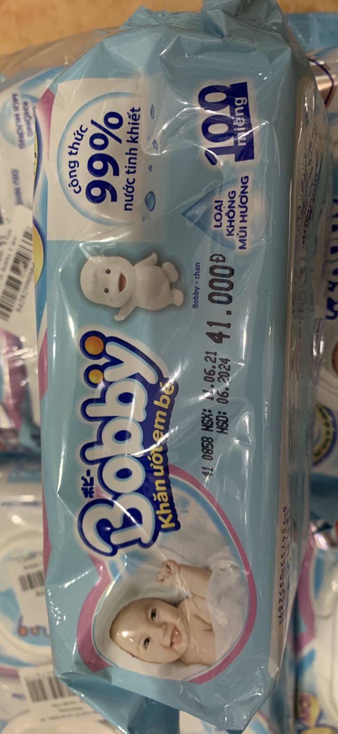 Giao hàng chính hãng. Đóng gói cẩn thận và siêu nhanh,lại có mã giá nên siêu hời.