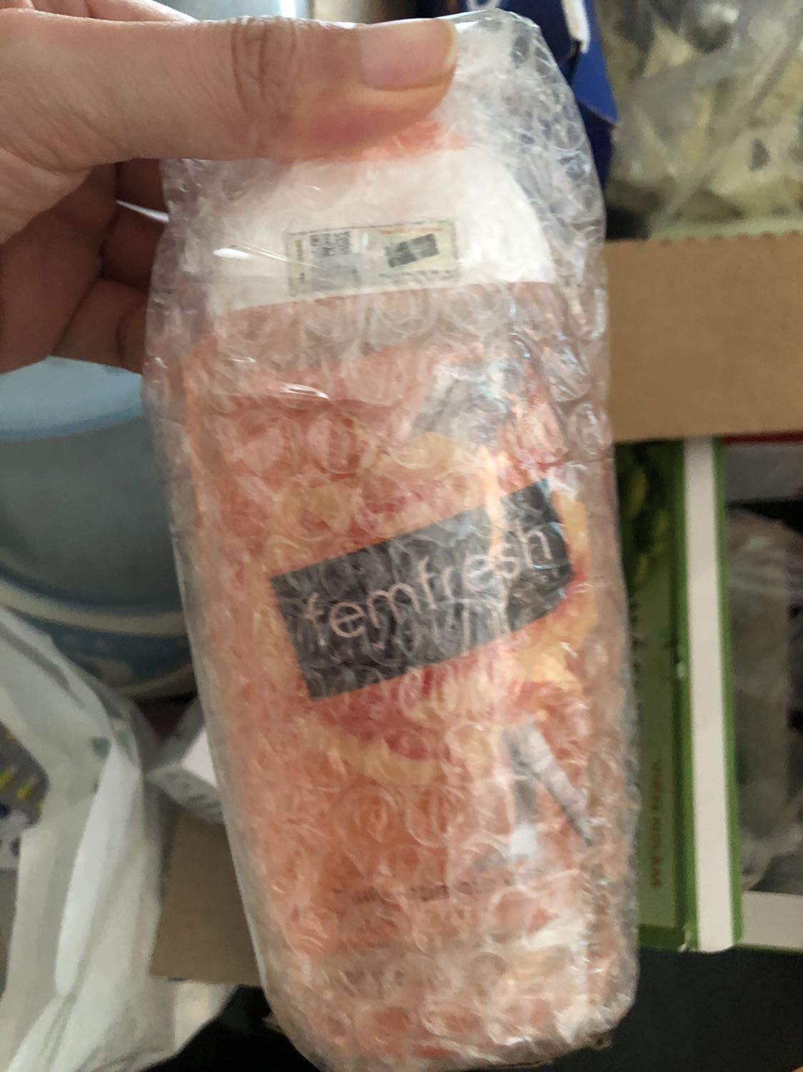 Chưa sử dụng nhưng loại nay mình hay dùng nên mua luôn. Giao hàng siêu siêu lâu, lỗi ko ở nhà bán nhưng đành trừ bớt 1*. Về giá thì nhà bán bán giá khá ổn. Đóng gói cẩn thận