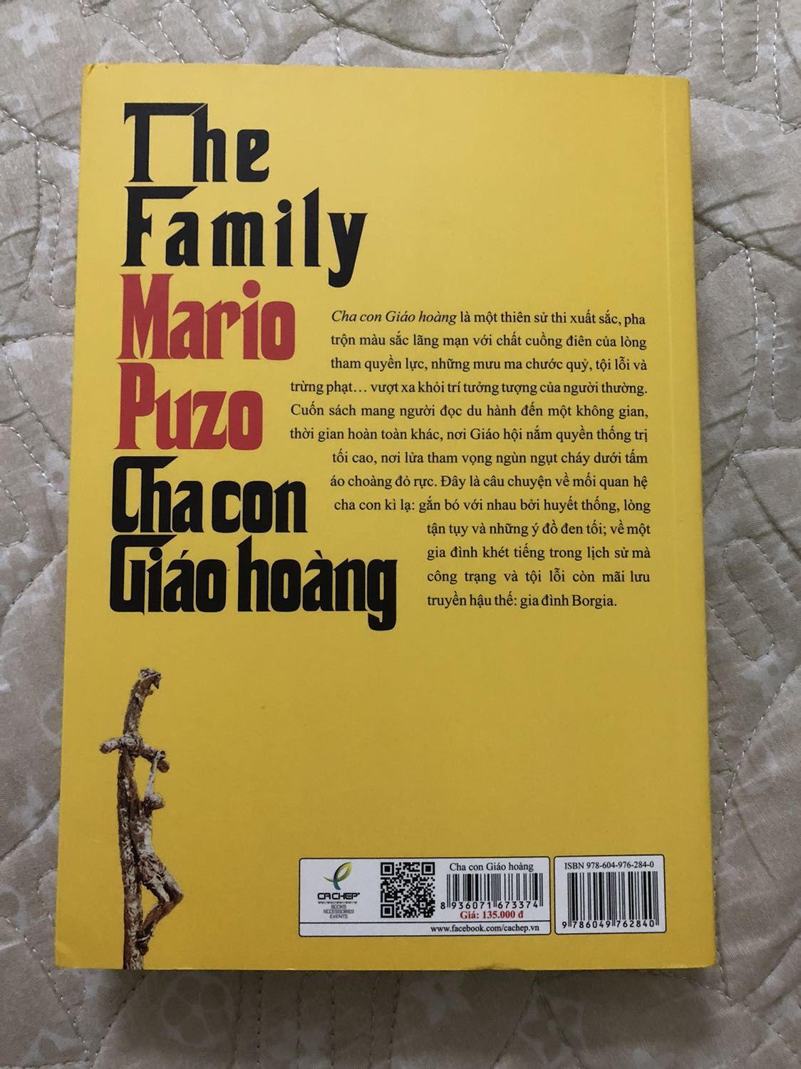 Review sách Cha Con Giáo Hoàng của Tác giả Mario Puzo 8 Cha Con Giáo Hoàng 4