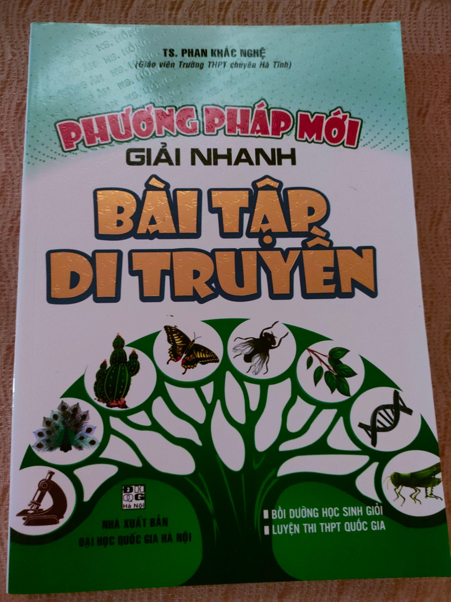đã nhận được hàng, giao siêu nhanh. Sách rất mới. Tin dùng Tiki đã nhiều lần