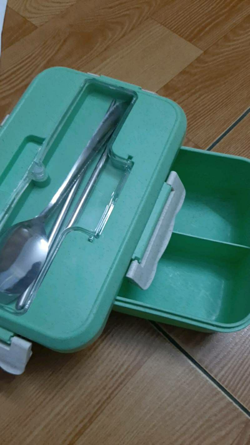 Hộp cơm chắc chắn. giao đúng đầy đủ sản phẩm. cho shop 5sao