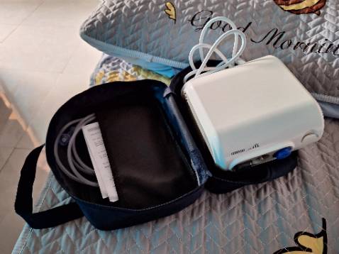 Máy chính hãng, dễ sử dụng, khí lên mạnh hương khói mù mịt luôn, mua hàng tiki rất yên tâm.