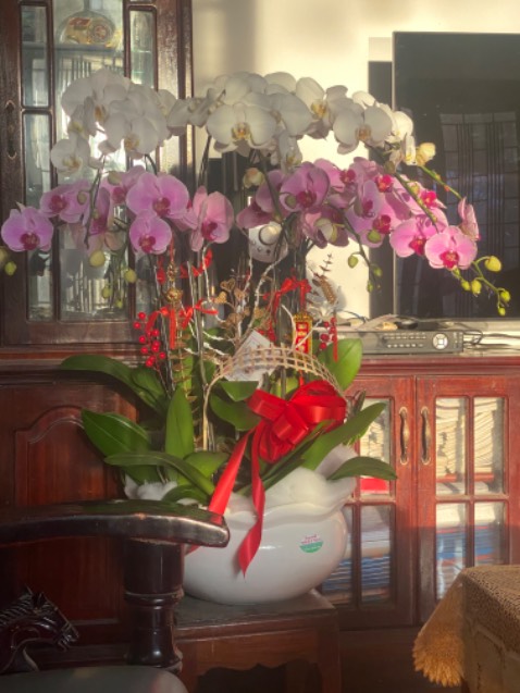 Rất mềm, ngon, với mình thì bánh không quá ngọt, giao hàng nhanh, shipper khá thân thiện, cho năm sao, sẽ tiếp tục ủng hộ shop.