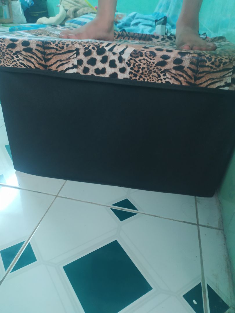hàng giao nhanh,cứng cáp hai bé ngồi ngon lành, giá rẻ nhưng hàng rất tốt, đáng để mua bé nhà m rất thích hàng giao nhanh,cứng cáp hai bé ngồi ngon lành, giá rẻ nhưng hàng rất tốt, đáng để mua bé nhà m rất thích