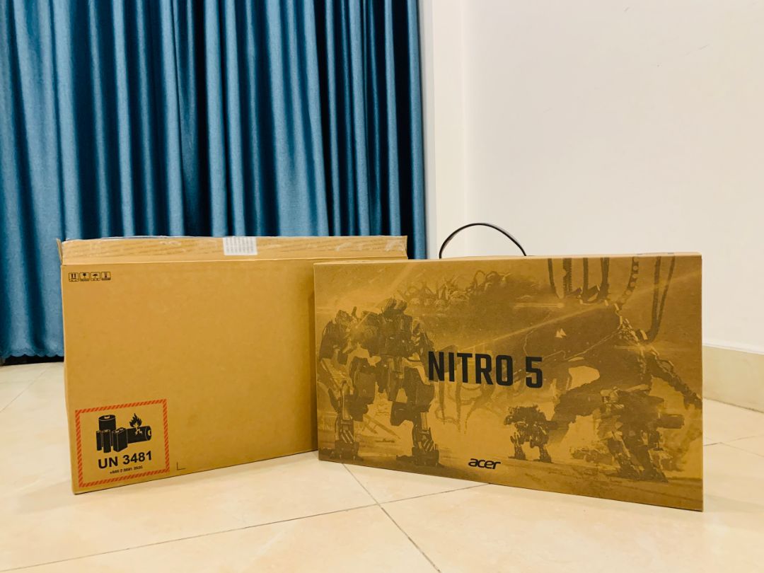 Đóng hàng tốt, giao hàng nhanh, sản phẩm đẹp, công năng sử dụng hữu ích. Rất đáng mua.
Chụp đỡ ảnh khác, ko lưu ảnh sản phẩm.