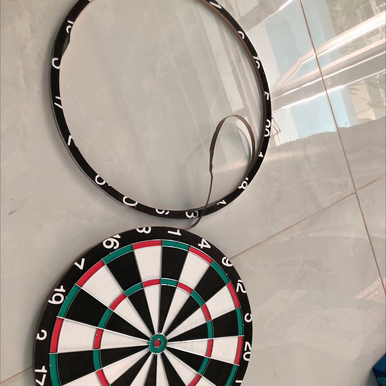 Hàng gửi về vậy rồi sao treo chơi đc