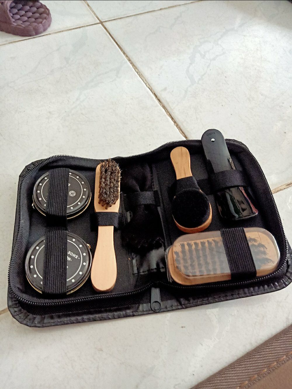 shop giao hàng nhanh, đầy đủ phụ kiện tốt. rất hài lòng shop giao hàng nhanh, đầy đủ phụ kiện tốt. rất hài lòng