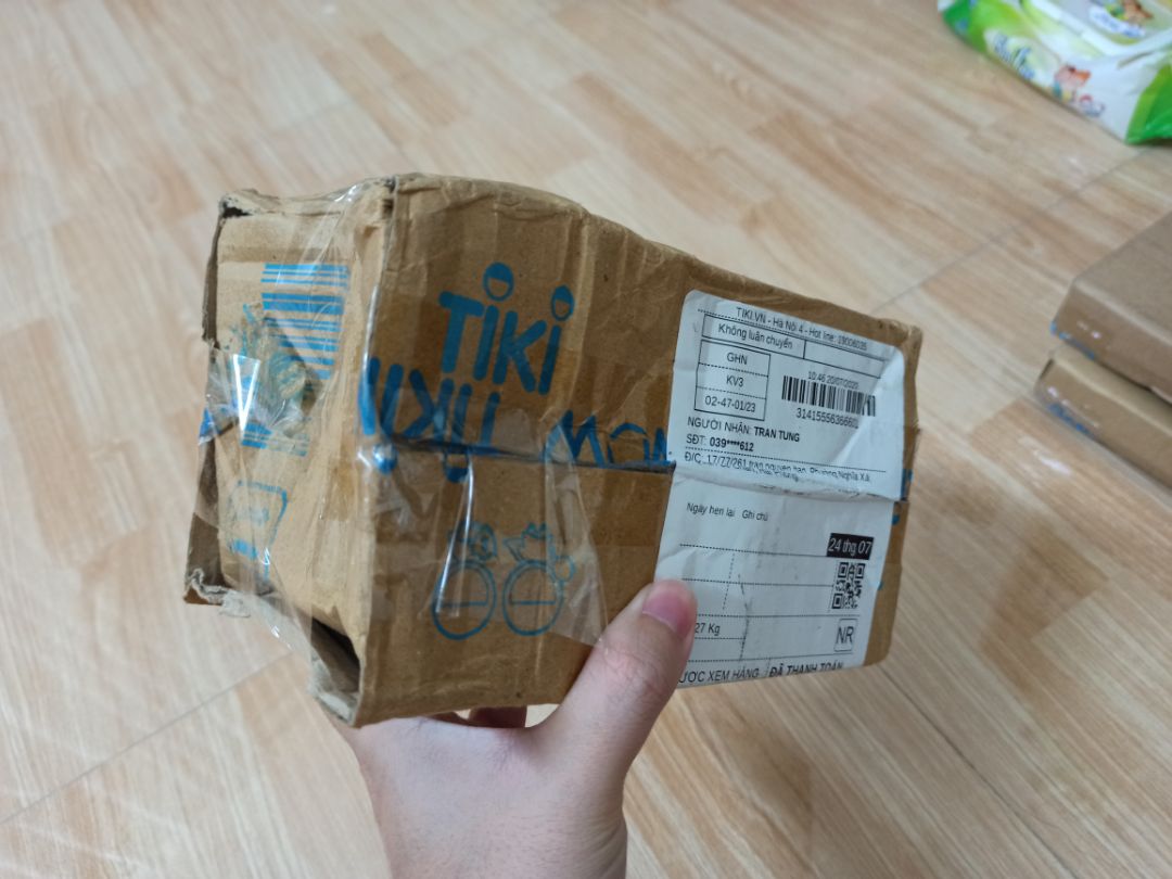 Hàng chính hãng nên không bàn đến chất lượng. CPU vừa tầm giá bình dân. Vấn đề lớn nhất là việc đóng gói vô cùng cẩu thả và sơ sài, hộp móp méo, không đảm bảo có va đập hay không. Tiki đừng vì cắt giảm chi phí mà ảnh hưởng đến trải nghiệm mua hàng.