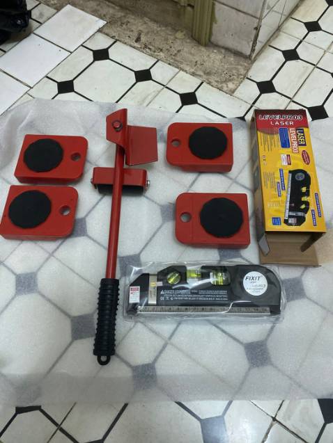 Shop giao hàng nhanh, sản phẩm thì dày dăn, tốt, di chuyển đồ dễ k khó khăn.