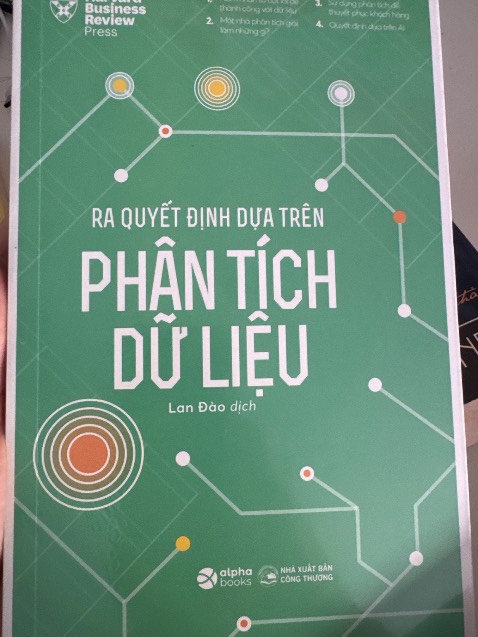 Sách chuẩn chỉnh, có bookcare tốt.