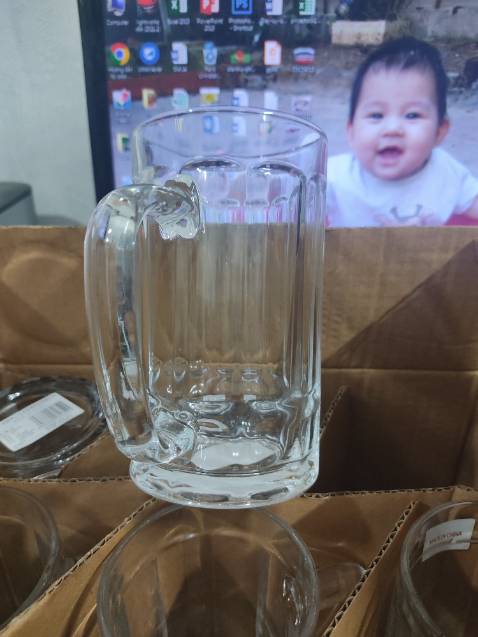 Ly đẹp giá hợp lý ,shop đóng gói cẩn thận còn mùa lại.