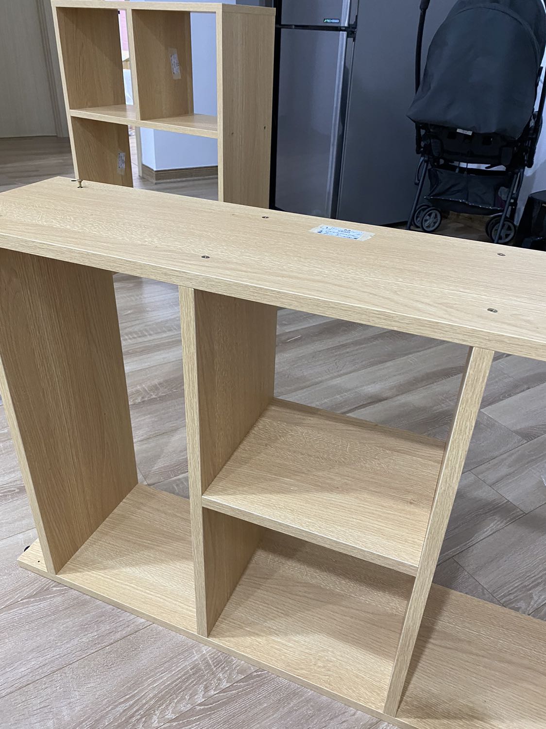 Hàng giao nhanh, chuẩn. Lắp theo chỉ dẫn thì đẹp cực kỳ. Hơi nặng nên lúc đầu phải cần người phụ giữ để vặn ốc.