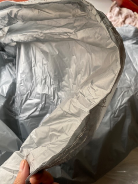 K chấp nhận dc shop này. Minh đặt hàng size L lại gửi cho mình size S. Làm ăn thiếu trách nhiệm. Tôi là ng mua thật nên ai mua hàng thì nên tránh shop này ra. Chưa kể bạt che này là mỗi lớp nilon mỏng dính K chấp nhận dc shop này. Minh đặt hàng size L lại gửi cho mình size S. Làm ăn thiếu trách nhiệm. Tôi là ng mua thật nên ai mua hàng thì nên tránh shop này ra. Chưa kể bạt che này là mỗi lớp nilon mỏng dính