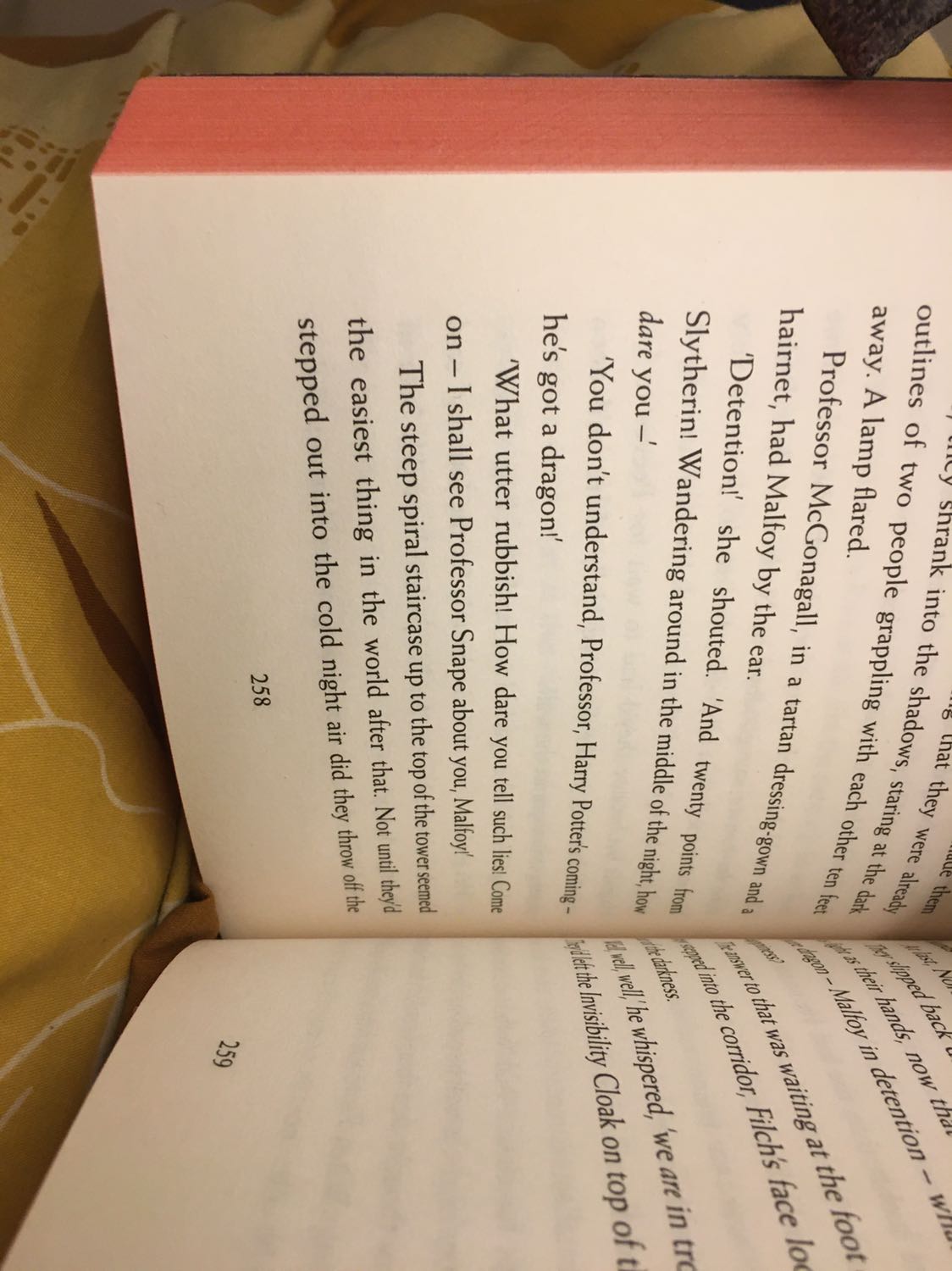 Sách dễ đọc, phù hợp với nhiều lứa tuổi