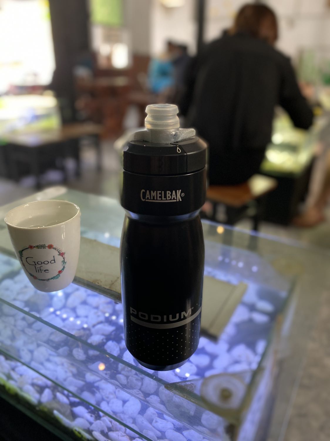 Quá đẹp, quá tiện lợi, dùng rất thích, giao hàng đúng hẹn. Điểm 10 cho chất lượng.