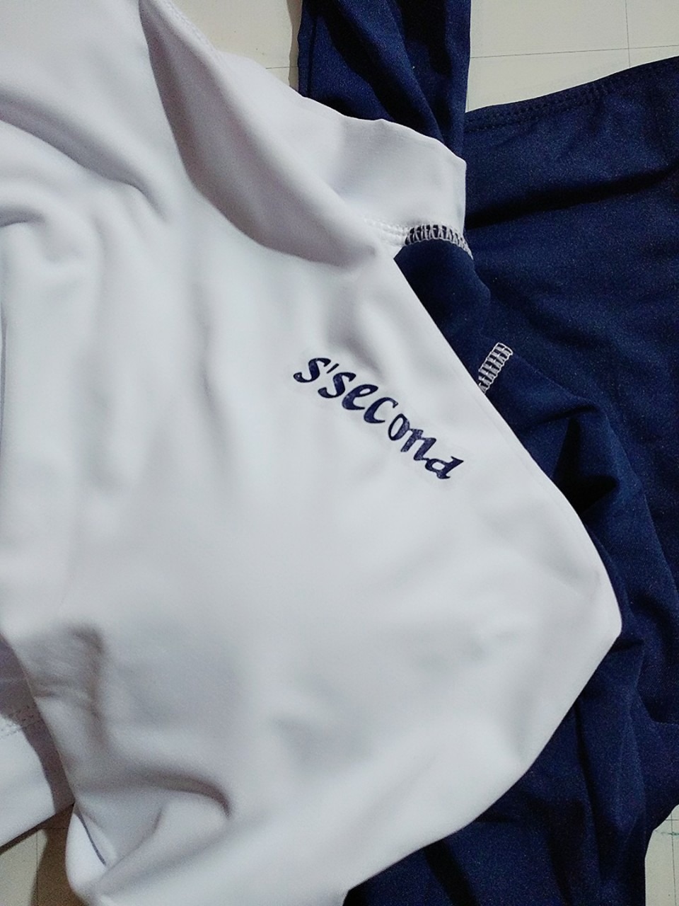 giống hình và miêu tả, size chuẩn, giao hàng nhanh và vui vẻ          .