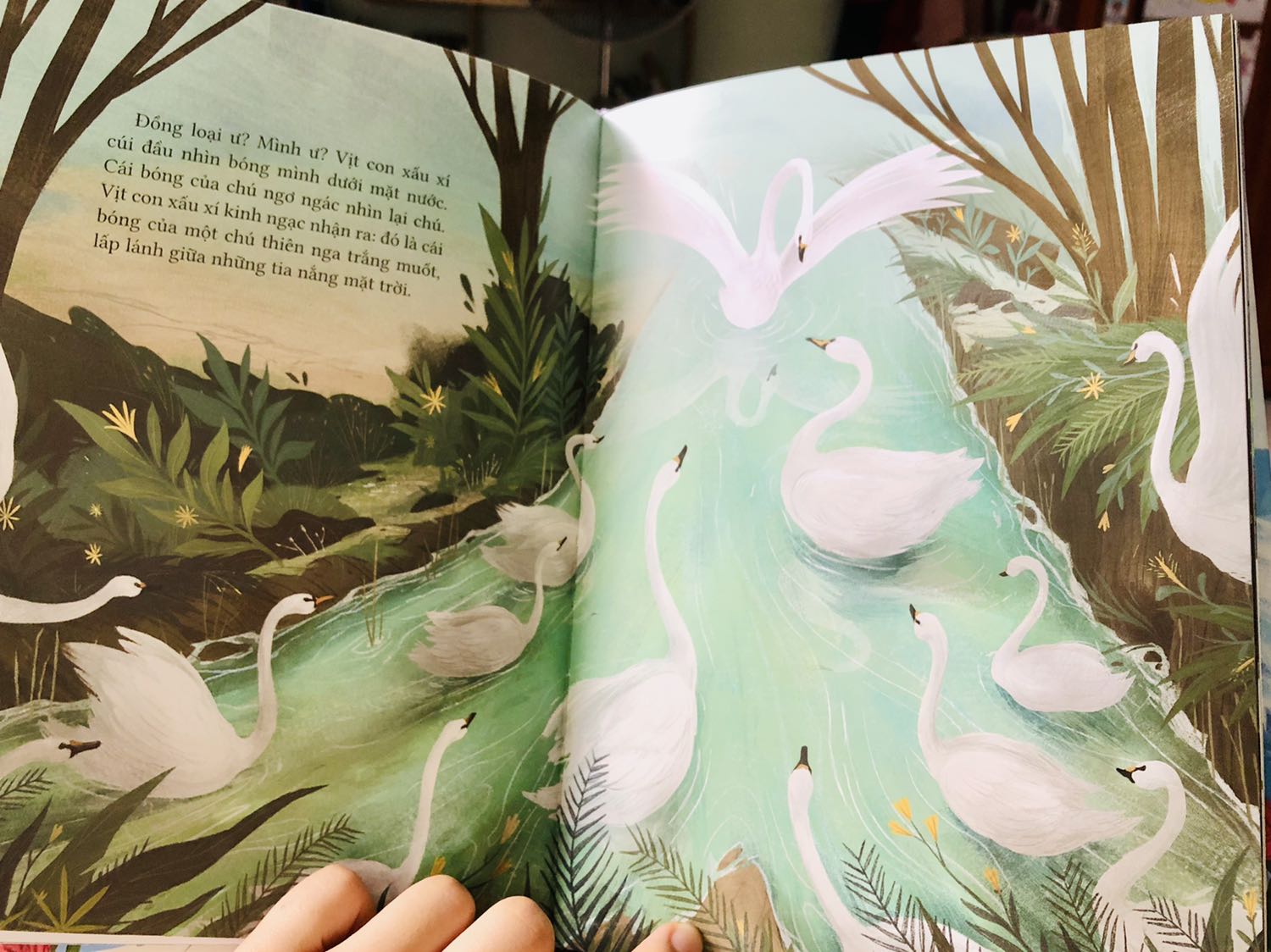 Tiki giao siêu nhanh. Truyện đẹp, dày dặn, hình vẽ rực rỡ nhiều màu sắc. Xứng đáng với giá tiền.