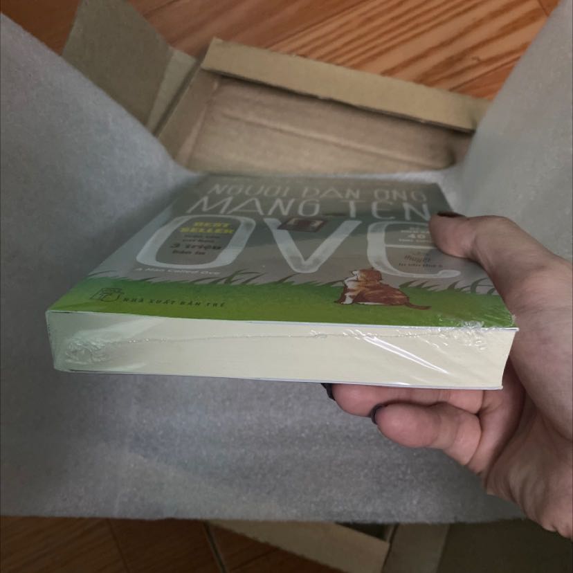 Mua rất nhiều trên tiki nhưng đây là lần đầu tiên nhận dc sách trong tình trạng gói cực kì cẩn thận. Ưng ơi là ưng ạ,