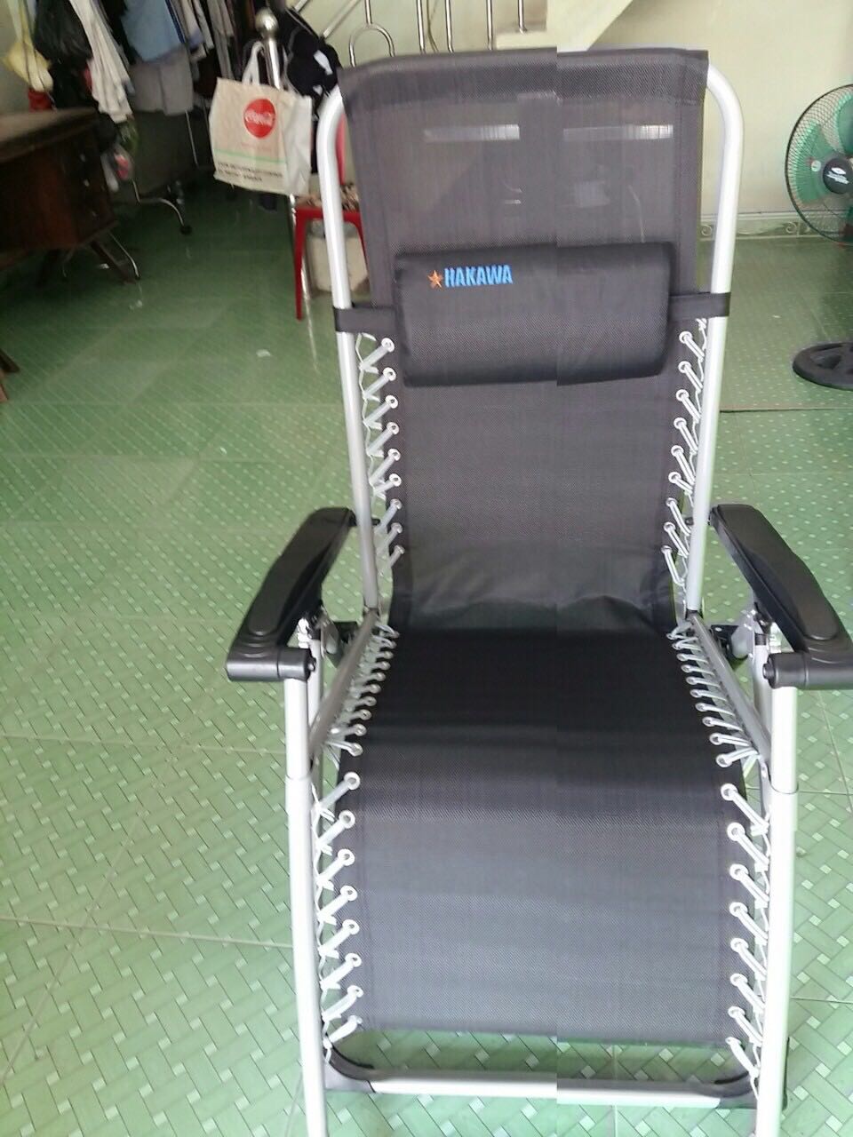 Đã đẹp, sang trọng còn trông có vẻ chắc chắn nữa chứ. Mình mua loại này được 3 cái rồi, tía má xài hàng xóm hỏi thăm rồi tặng luôn cái nữa :> Đã đẹp, sang trọng còn trông có vẻ chắc chắn nữa chứ. Mình mua loại này được 3 cái rồi, tía má xài hàng xóm hỏi thăm rồi tặng luôn cái nữa :>