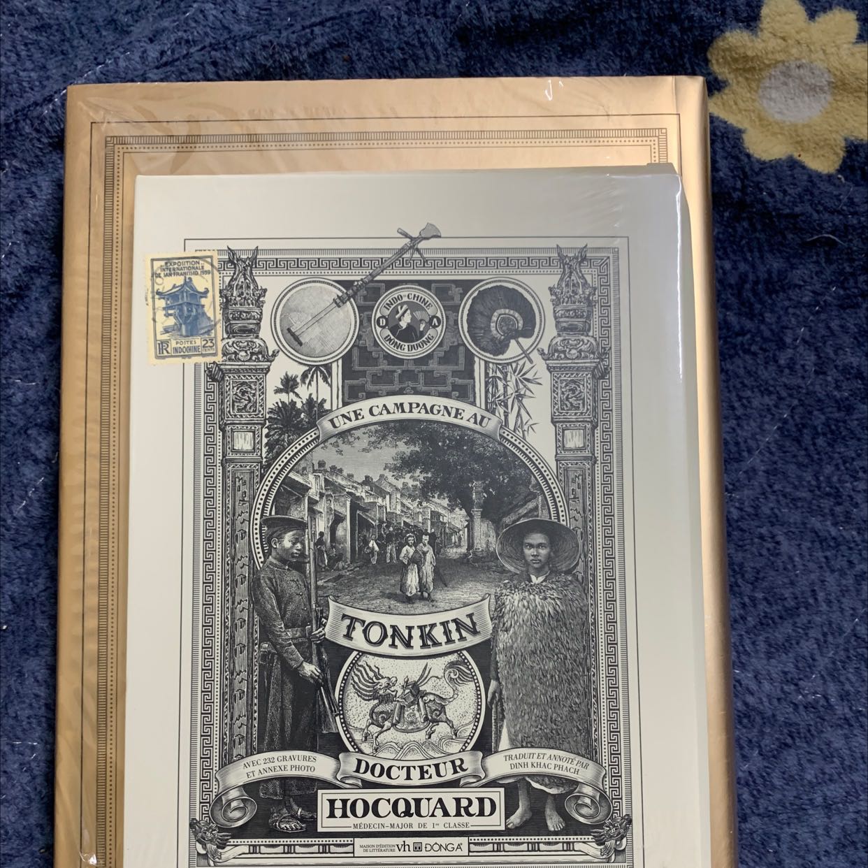 Mình đã rất háo hức và chờ đợi nhận được sản phẩm. Và khi nhận được thực sự là rất vui sướng. Ấn bản kỳ công, chau chuốt, phải nói là rất đẹp. Vì chưa đọc ngay nên mình chưa dám bóc seal luôn. Rất cảm ơn Đông A, cảm ơn TiKi.