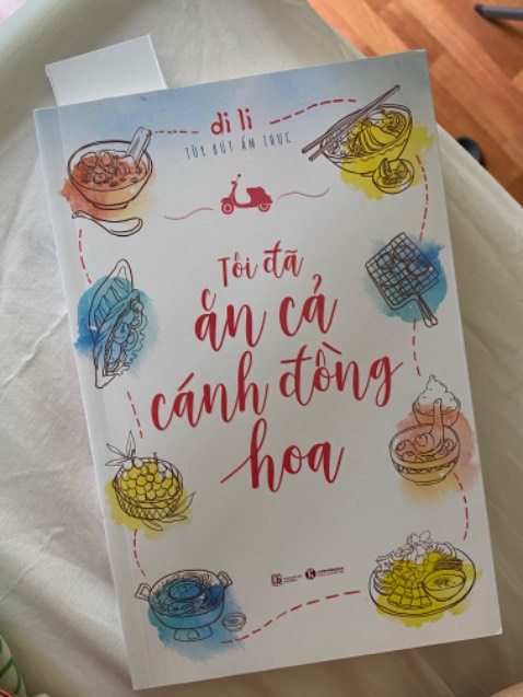 Nửa đêm đọc cuốn này sợ hơn truyện ma nữa, nhất là những chương “Bún chả” và “bánh mì”…vì đọc xong lại thèm ăn mà khuya khoắt, đâu có chỗ nào bán :’))