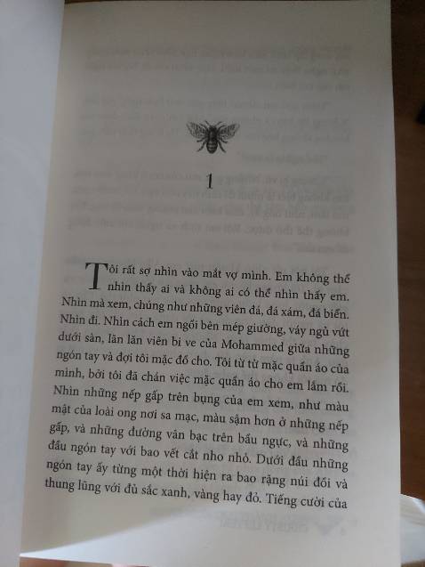 Mình nghe review thì sách có nói về việc phân biệt chủng tộc chứ mình chưa đọc