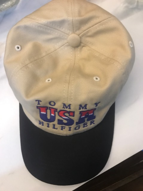 Đặt màu trắng giao màu đen